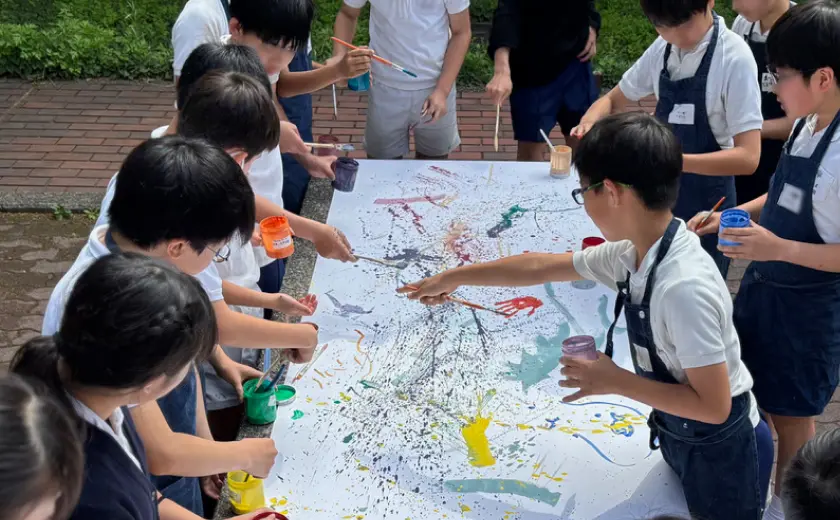 図画工作科の授業風景