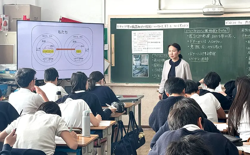 学校保健活動の授業風景