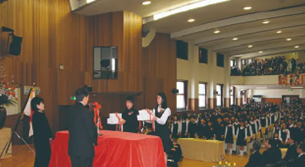 卒業証書授与式の様子